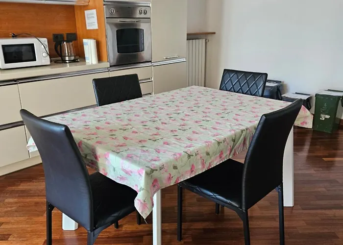 شقة Casa Francesca Villongo SantʼAlessandro